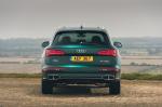 Audi Q5 55 TFSI e Quattro S-Line 2019 года (UK)